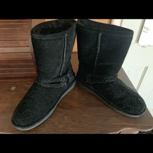 Bearpaw boots